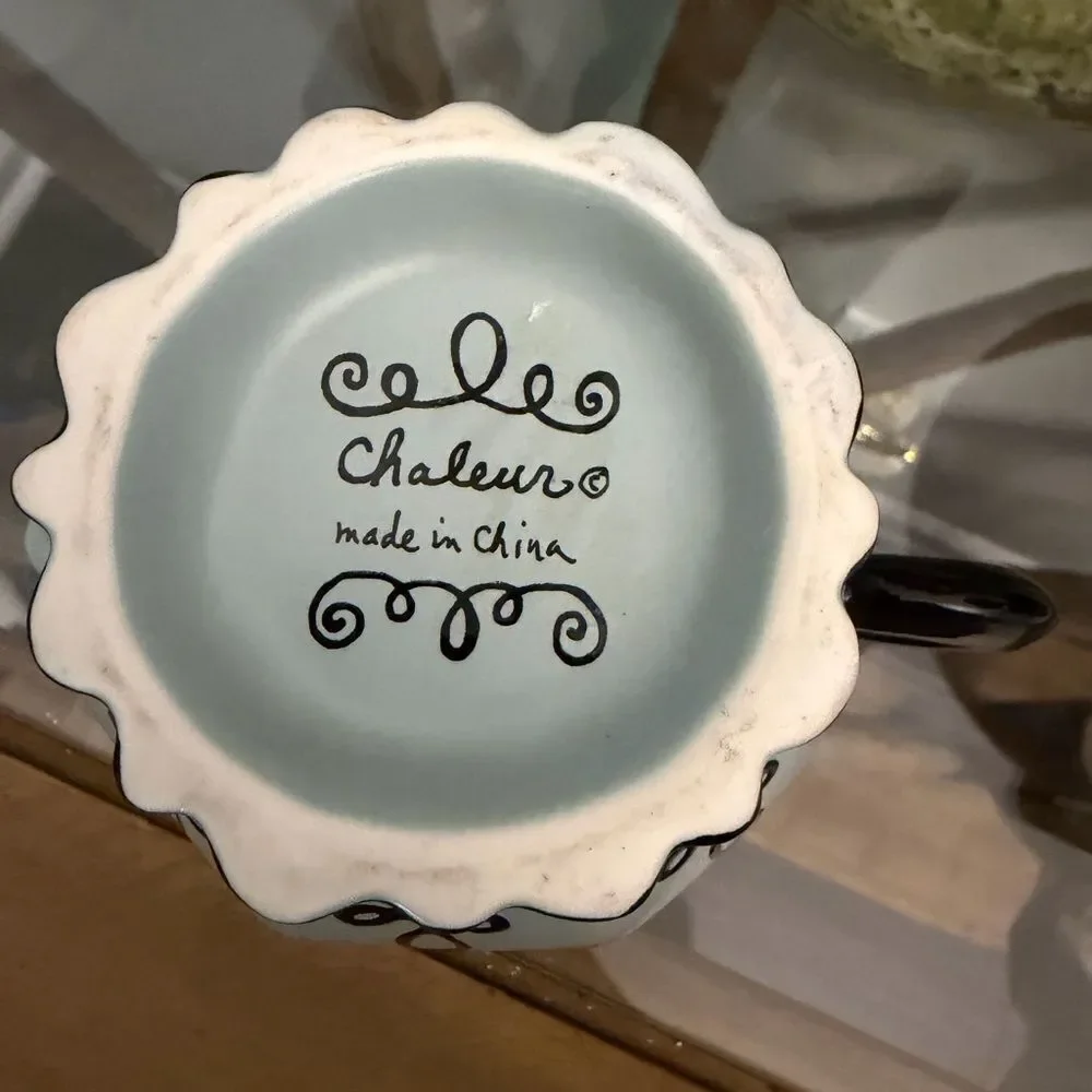 Chaleur vintage Elegant Blue and Black Creamer